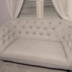 Coaster Tufted Loveseat 🛋 (Light Grey)