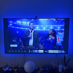 Samsung 70” 4K Smart TV Bundle – Great Condition