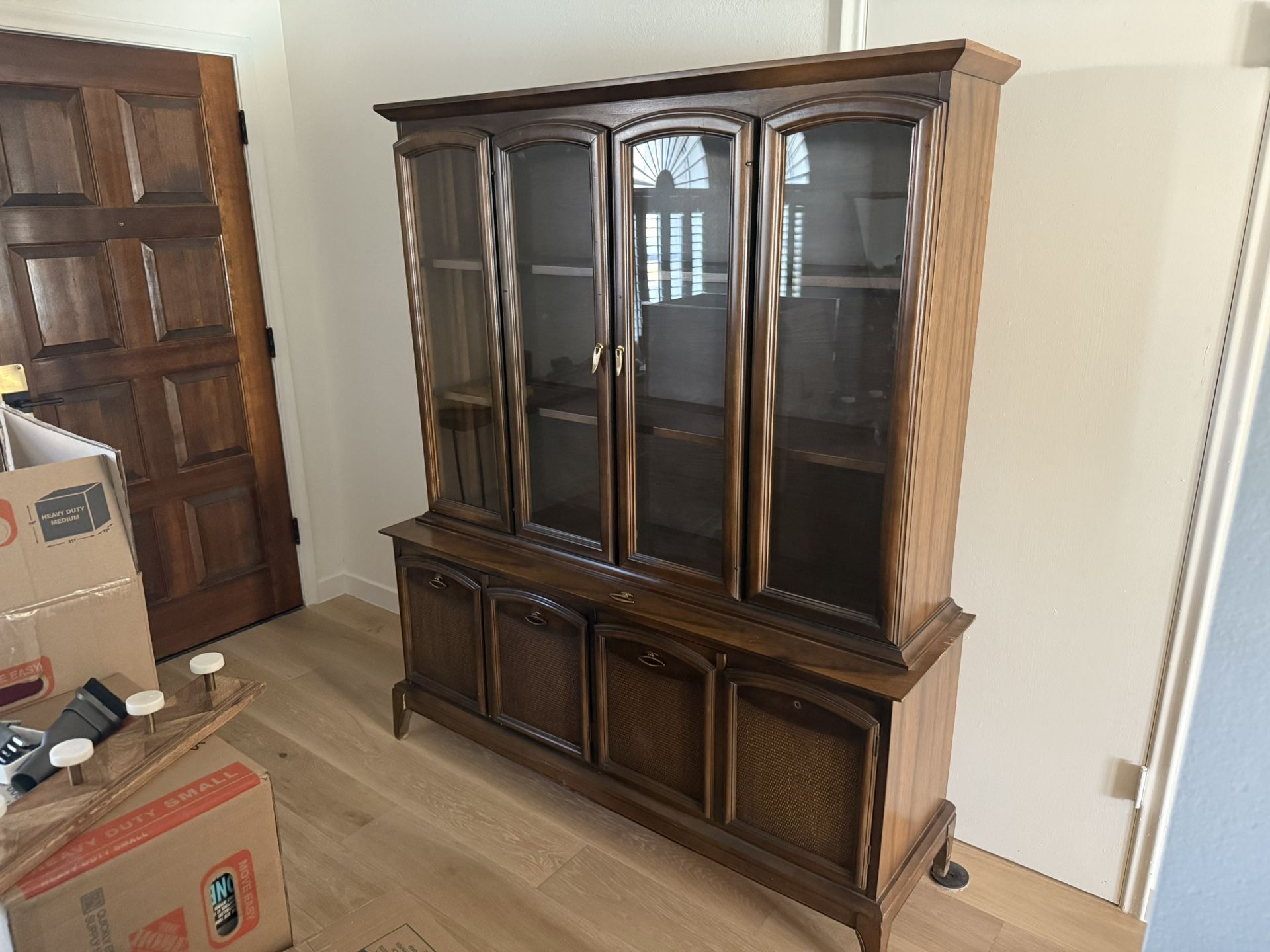 China Hutch