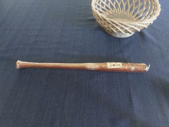 Diamondback Louisville Slugger Mini Bat