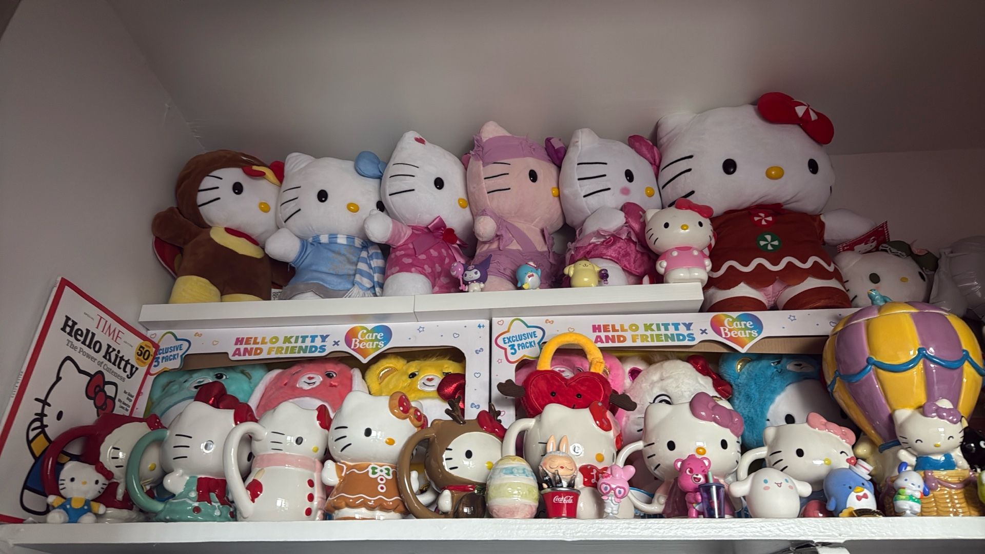 HELLO KITTY 