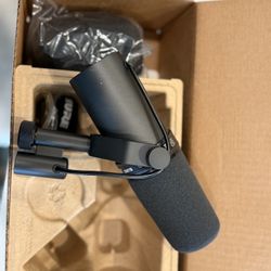 Shure SM7B