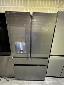 Café™ ENERGY STAR® 22.3 Cu. Ft. Smart Counter-Depth 4-Door French-Door Refrigerator in Platinum Glass MODEL: CXE22DM5PS5 MSRP: $5,099