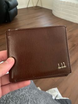 Selling old brown denlelo men’s wallet!