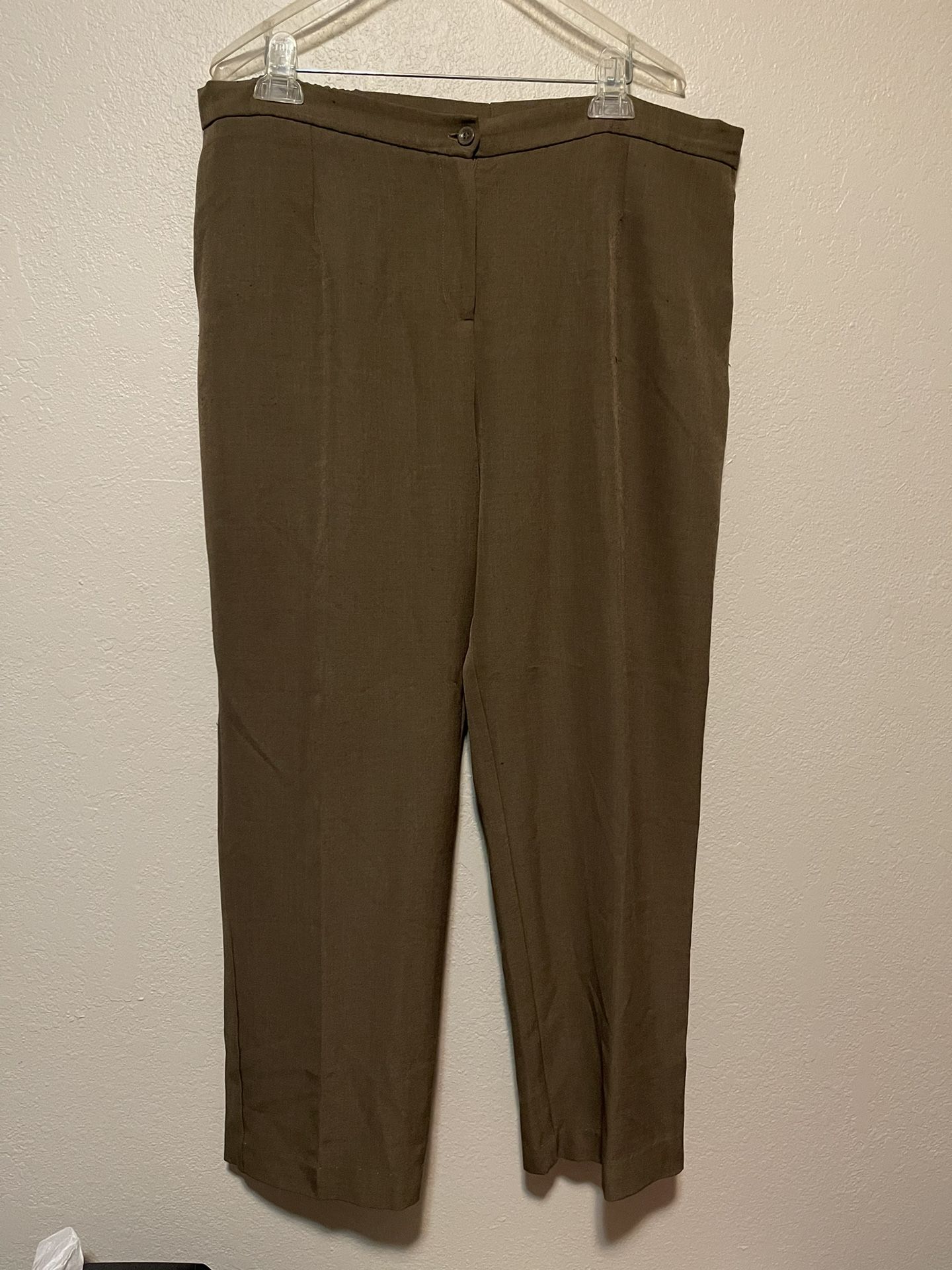 Carolina, Women’s Brown Straight Leg Dress Pants, Plus Size 15/38