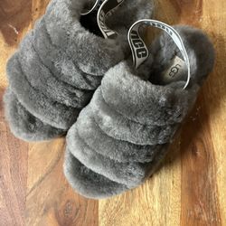Ugg Slides