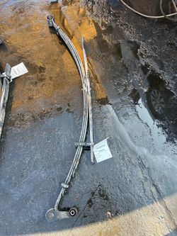 Nissan Titan Leaf Spring Rear 4x4 Passenger Side RH 2004 - 2006 ; J464