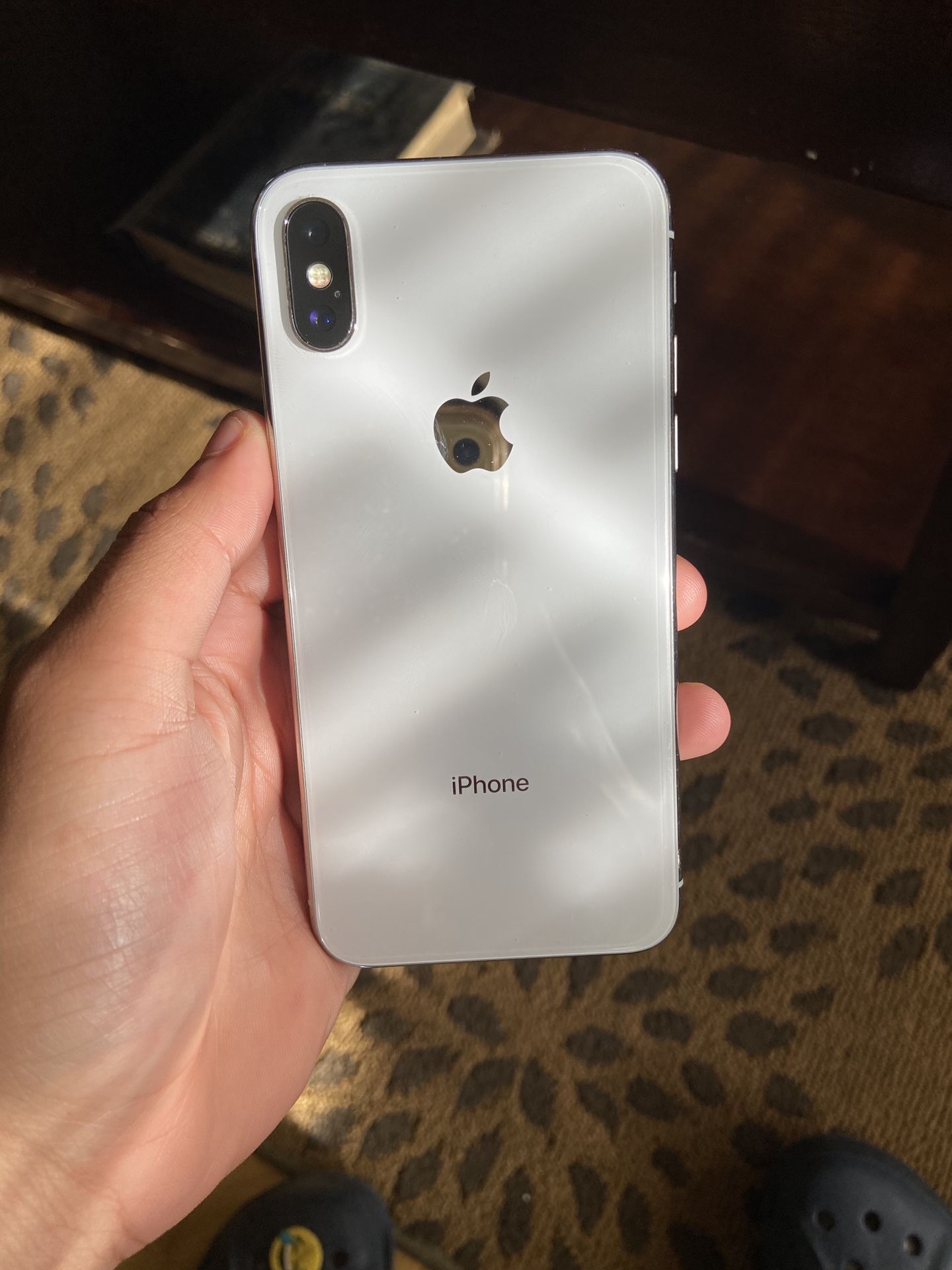 iPhone X