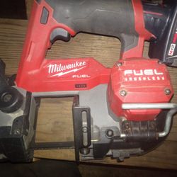 Milwaukee M12 Band Saw Used Twice Like New Comes With Charger No Battery 
