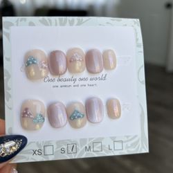 Press On Nails 