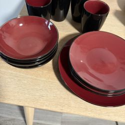 Juegos De Platos Para 4 Personas