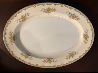 Beautiful Noritake oval serving platter