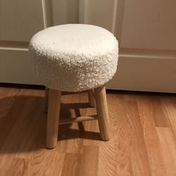 Small Fuzzy Stool For Kids Or Vanity 