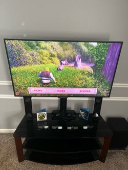 55” Sony Bravia 3D TV with free Surround Sound and Blu-Ray