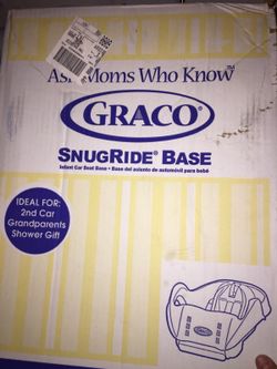 Graco snug ride base.