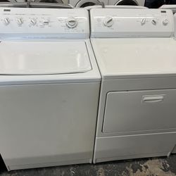 Kenmore Washer And Kenmore Eléctric Dryer 