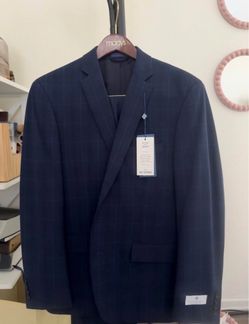 Men’s Dark Blue Suit (jacket and pants) - Never worn