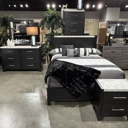 4PC Queen Black Bedroom Set
