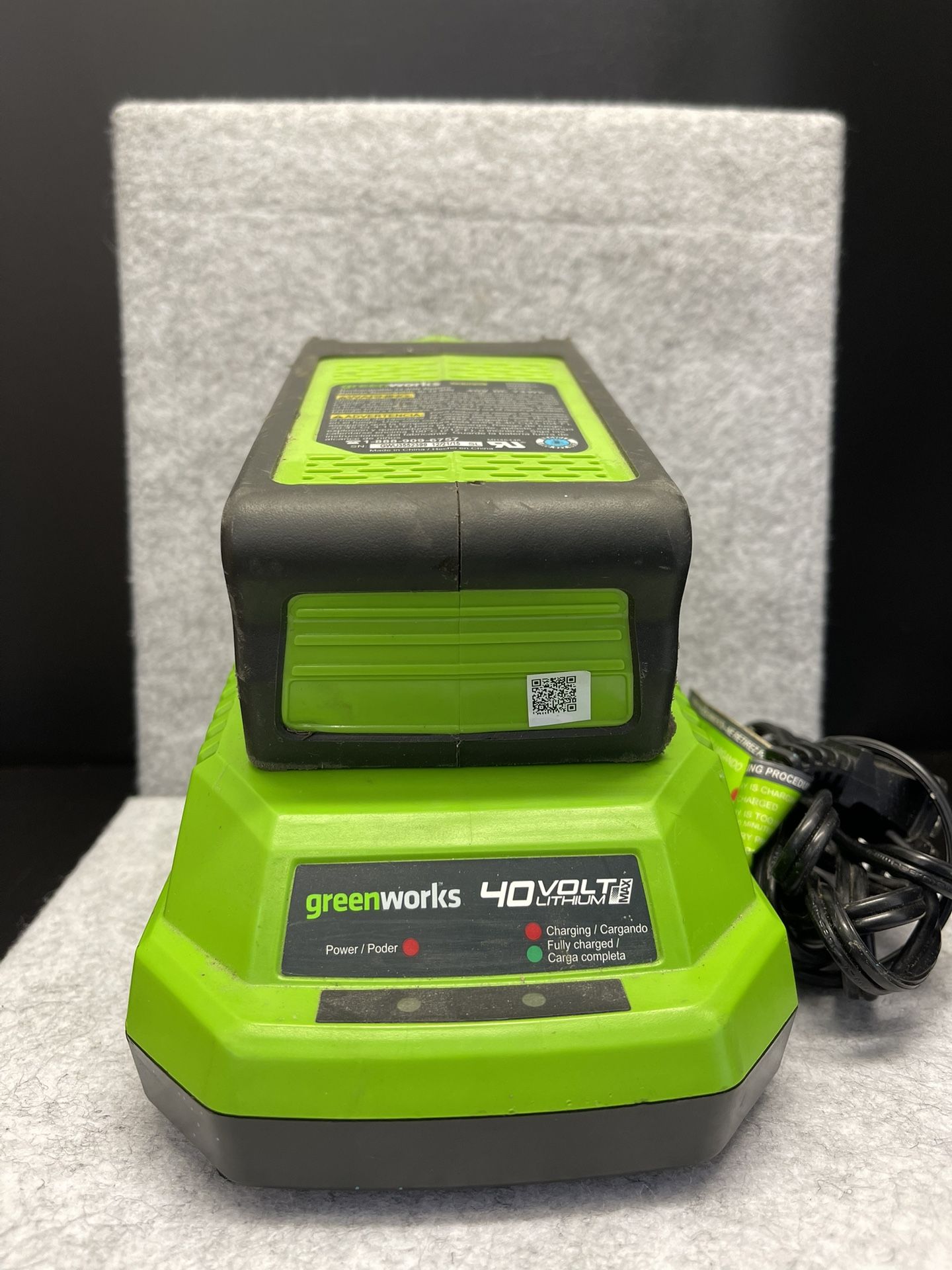 Greenworks Battery And Charger