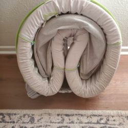 Bassinet To-Go Bubble Infant Travel Bed