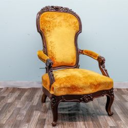 Vintage Chair 