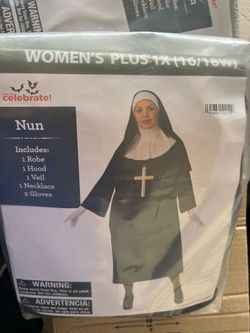 2 Nun costumes 1x  (16/18W)
