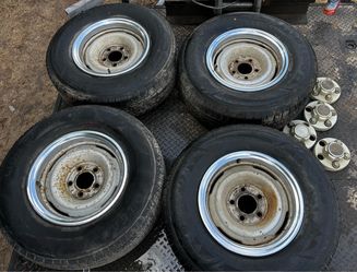 Rims and tires 235/75/15 off of 94 Chevy 1500