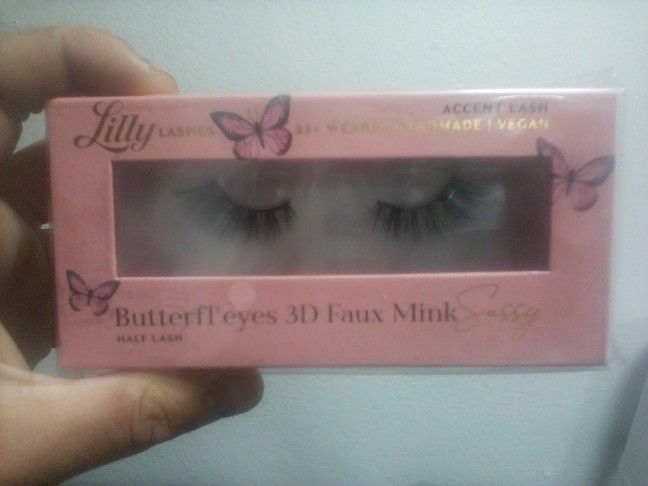 Eyelashes