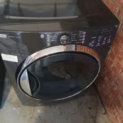 Kenmore Smart Dryer - Excellent Condition (Non-Heating)