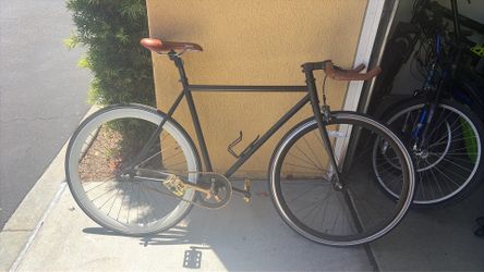 Golden Cycles Fixie Bike