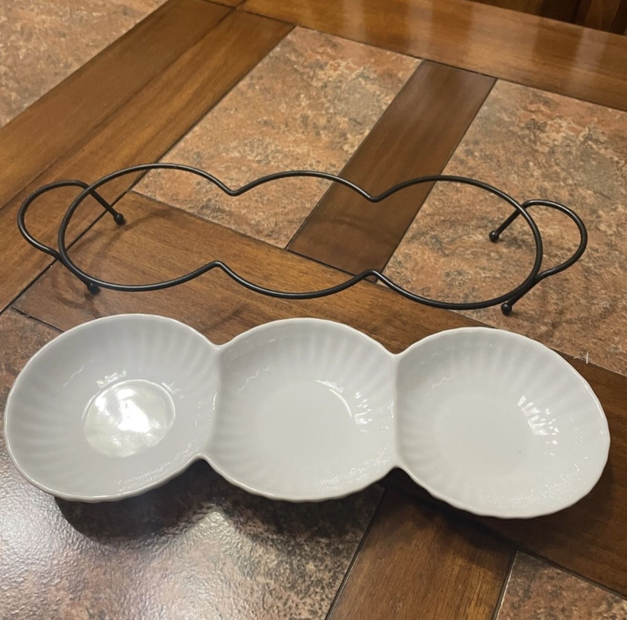 2 piece serving set. White ceramic dish with dark metal base