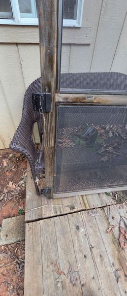 36X80 Screen door w/ hinges