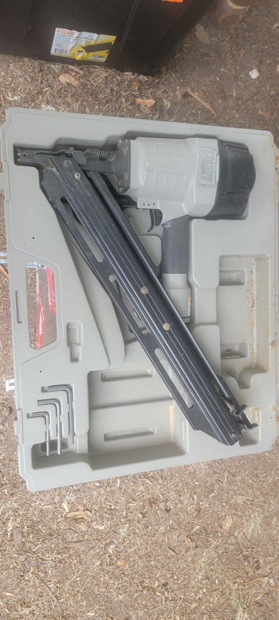 Porter-Cable Pneumatic Clipped Head Framing Gun