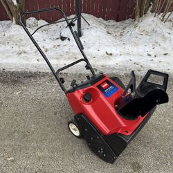 TORO® CCR" 2450 GUARANTEED TO START R TEK® ENGINE 20" WIDTH