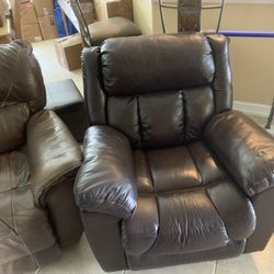 Electric Duel Leather Recliner And Single Manual Leather Recliner