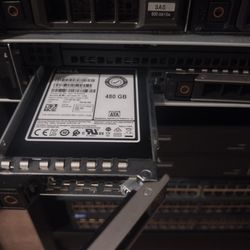 Enterprise Service Dell Poweredge R 440 With 4x 480 GB Dell Enterprise Ssds