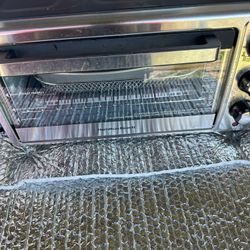 Oven Very Clean Like New Little Used Very Good Condition 