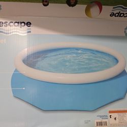 10 Ft Pool With Pump (Never Used Pump)