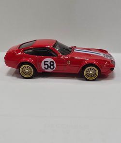 Hot Wheels Custom Ferrari 365 GT