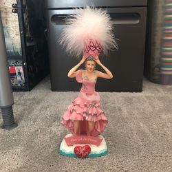 11 inch I Love Lucy bobble head - Lucy gets in pictures