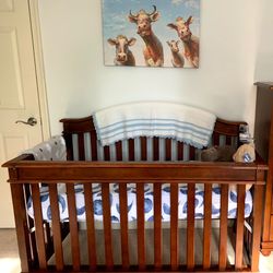 Europa Baby Palisades Natural Cherry Convertible Crib (with mattress) & Combo