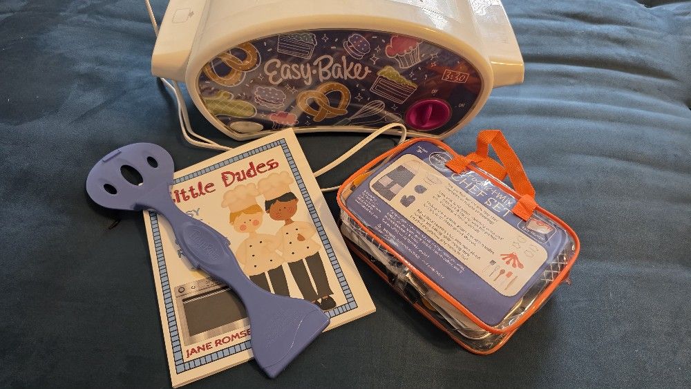 Easy Bake Oven