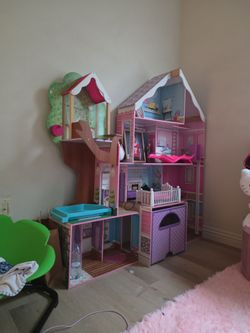 Big toy house