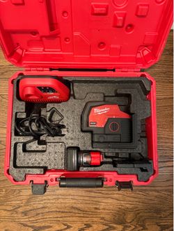 M12 12-Volt Lithium-Ion Cordless Green 125 ft. Cross Line and Plumb Points Laser Level Kit with 3.0 Ah Battery