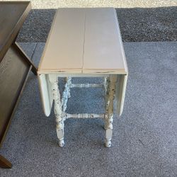 Gate leg Table 