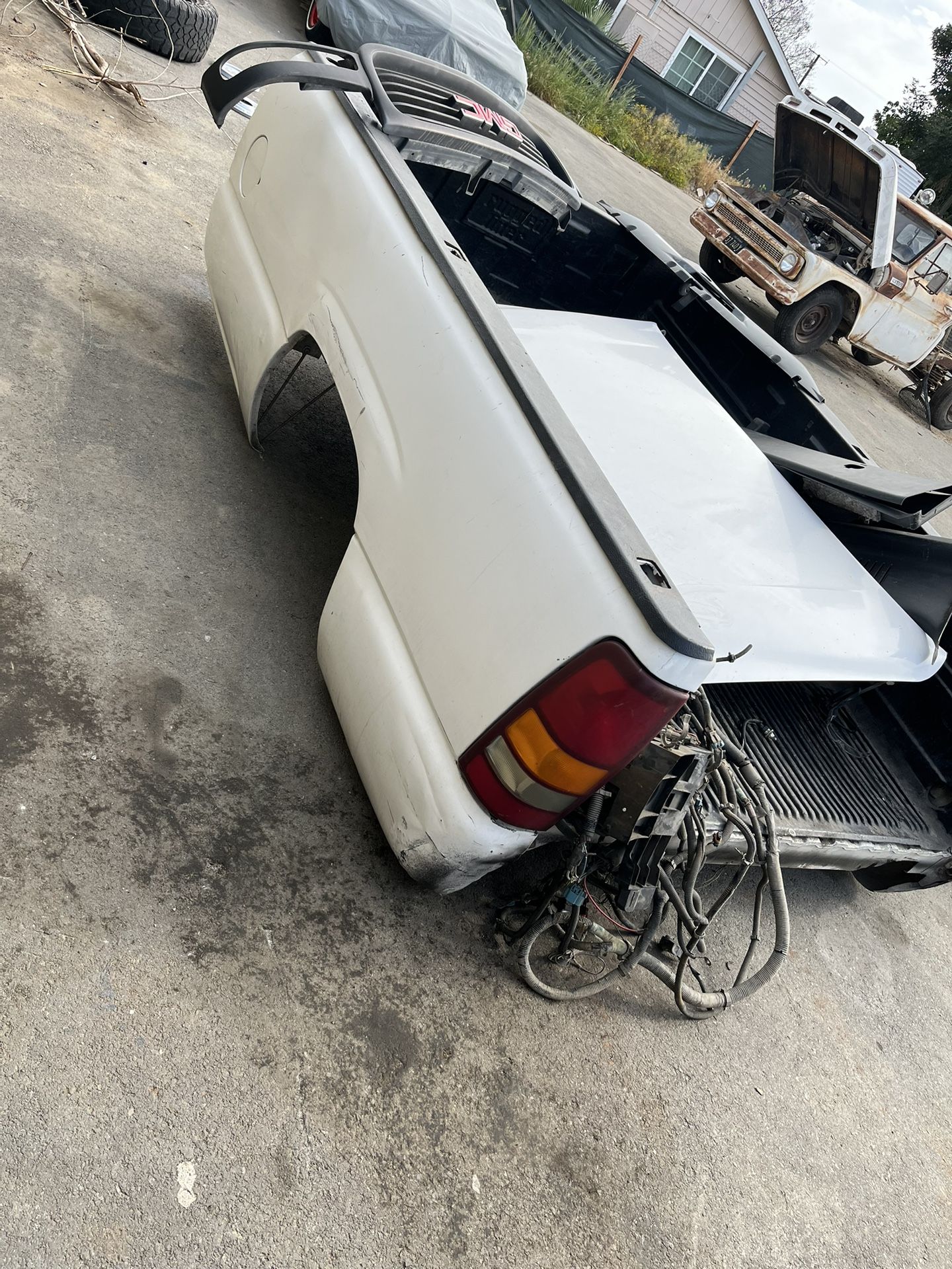 Truck Parts 1999 GMC