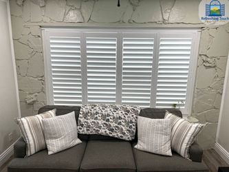 Shutters For Any Window, Plantation Shutters, Budget Friendly Shutters, Persiana de Madeira, Shades. Curtains, Real wood, Vinyl Call/Text 909-681-7003