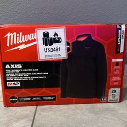 Milwaukee M12 Women’s Heated Axis Jacket Kit