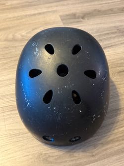 Black Skate / Bird Bike Helmet