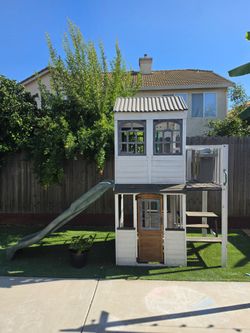 playhouse